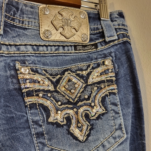 Miss Me Women's Adorned Signature Boot Jeans - Picture 5 of 14
